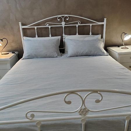 Bed And Breakfast Alberini Noto Exterior foto