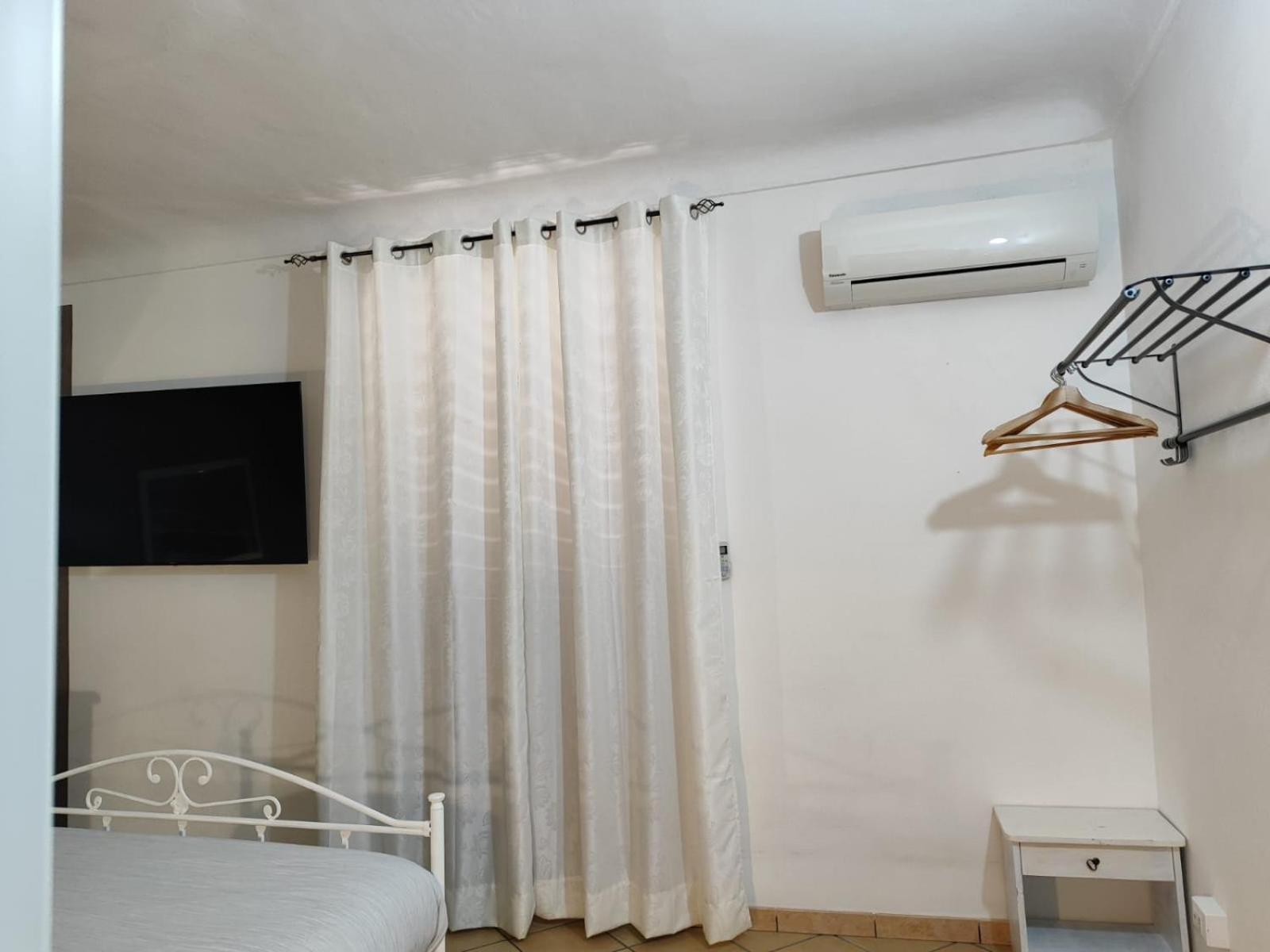 Bed And Breakfast Alberini Noto Exterior foto
