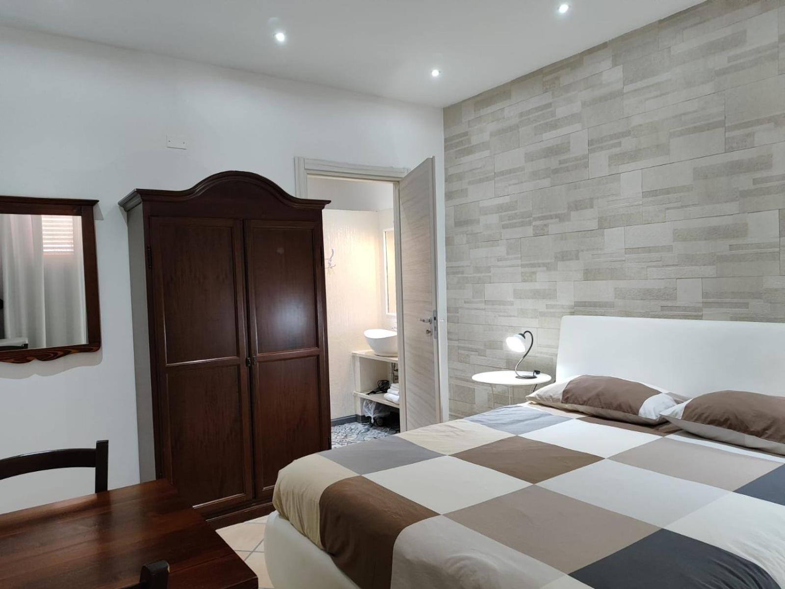 Bed And Breakfast Alberini Noto Exterior foto