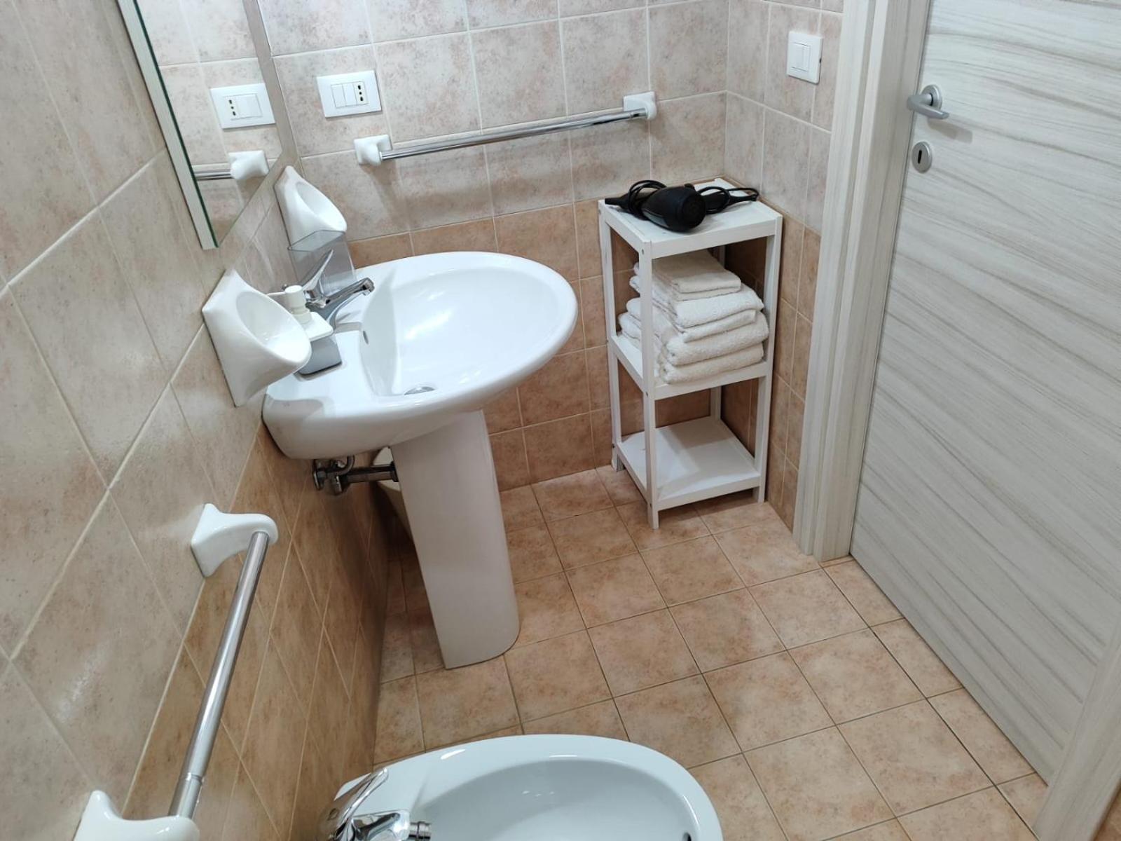 Bed And Breakfast Alberini Noto Exterior foto