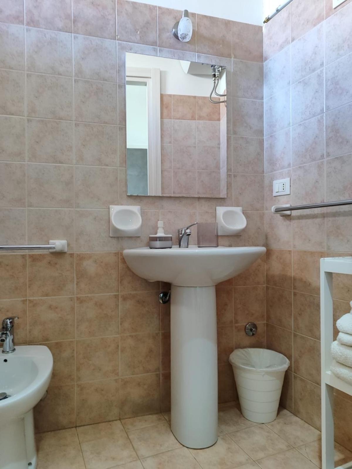 Bed And Breakfast Alberini Noto Exterior foto