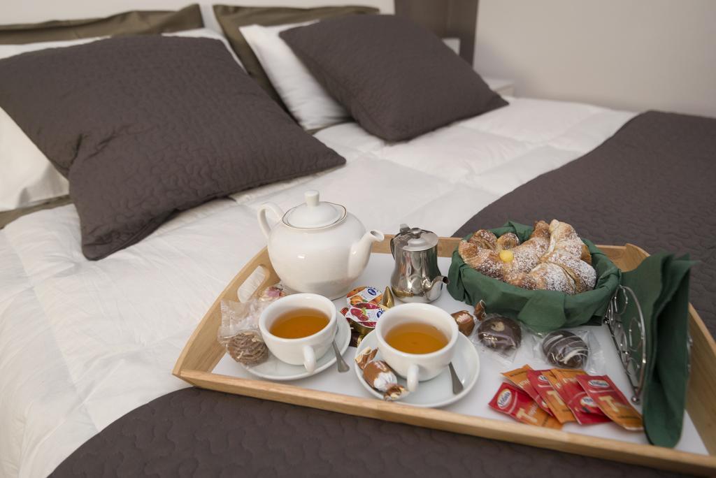 Bed And Breakfast Alberini Noto Exterior foto